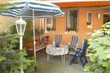 Am Ehrenhof 2* Düsseldorf